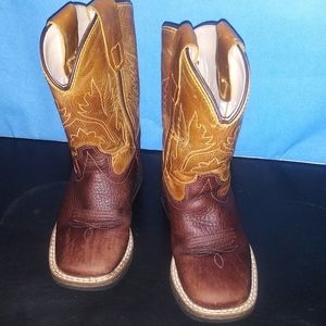 Toddler boots